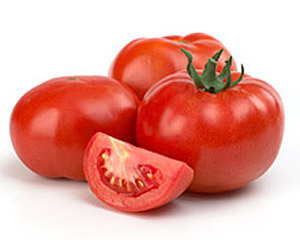 Свежие томаты